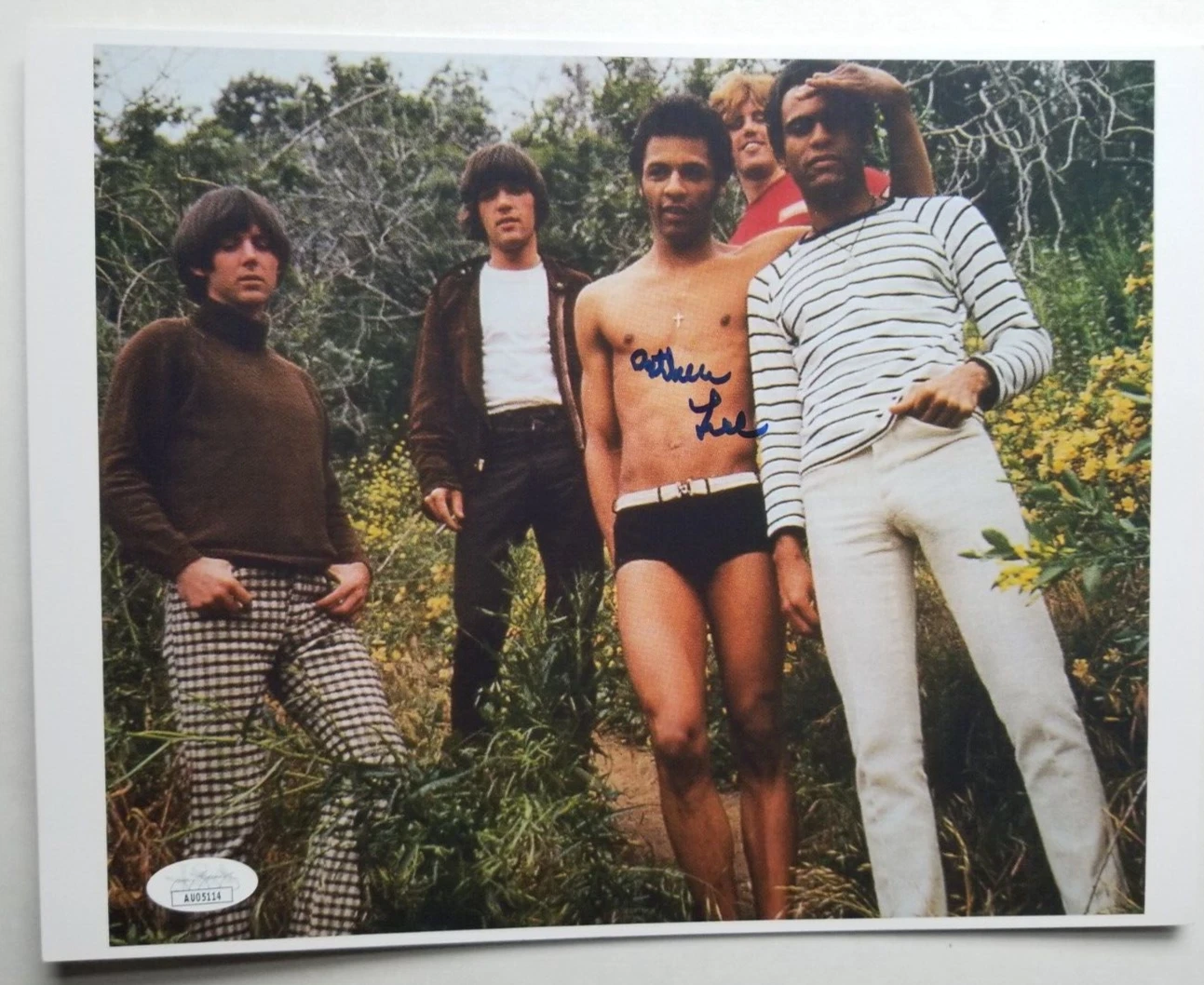 Arthur Lee REAL hand SIGNED 8.5x11