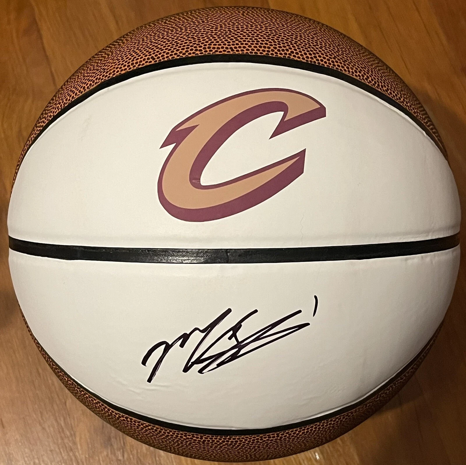 Max Strus Signed Autographed Cleveland Cavaliers Logo Basketball JSA COA