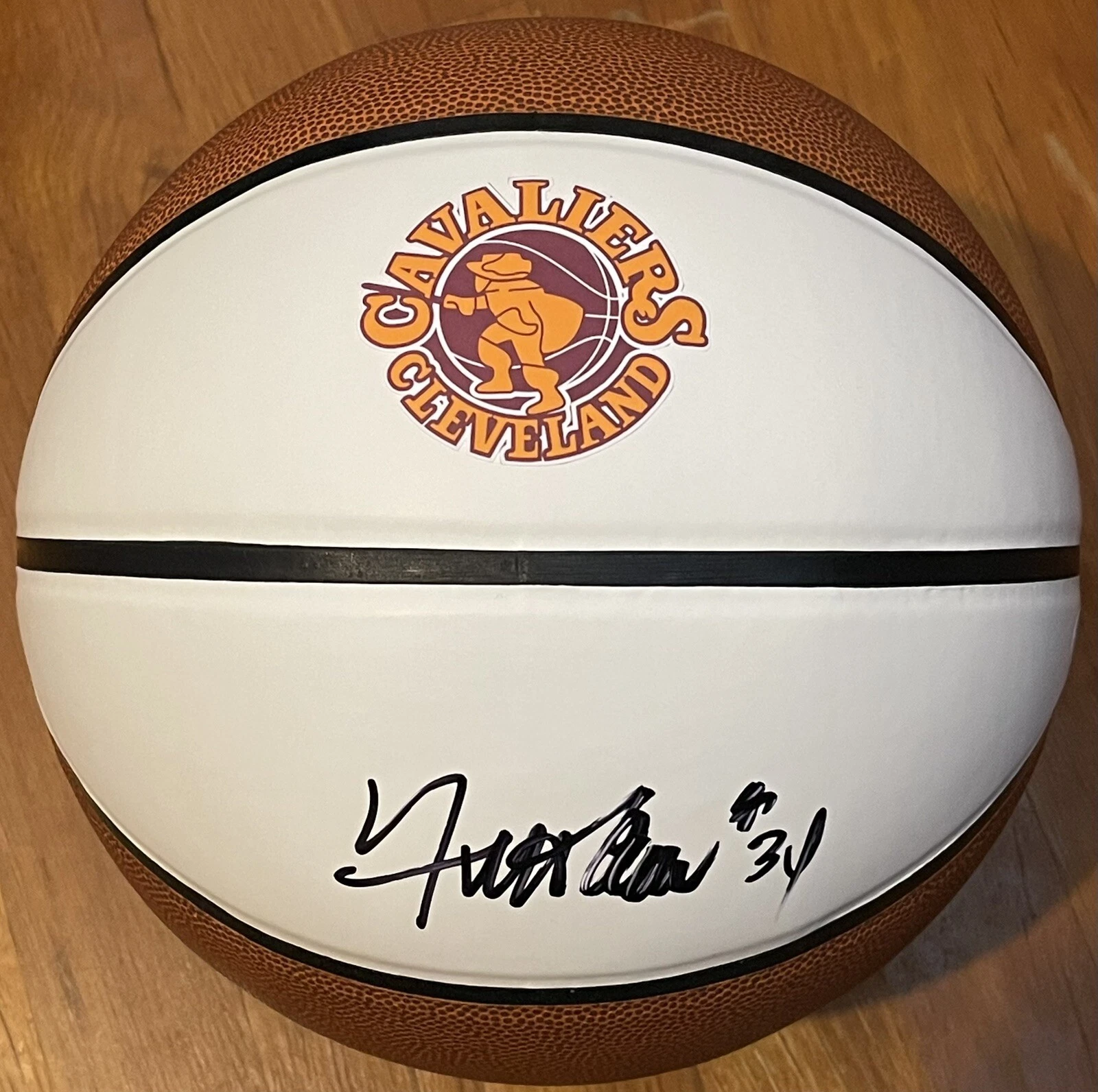 Austin Carr Signed Autographed Cleveland Cavaliers Logo Basketball JSA COA