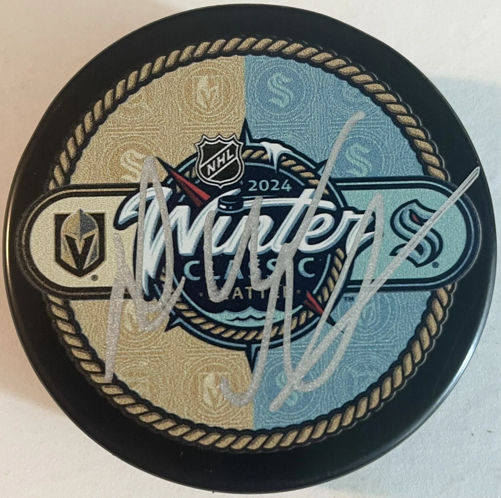 Dave Hakstol Signed Autographed Seattle Kracken Winter Classic Puck PSA/DNA