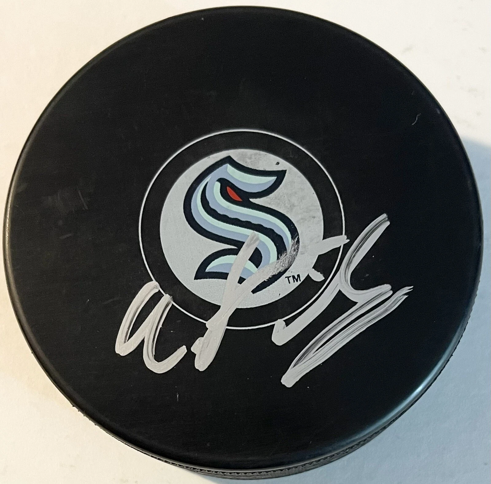Everett Fitzhugh Signed Autographed Seattle Kracken Logo Hockey Puck PSA/DNA