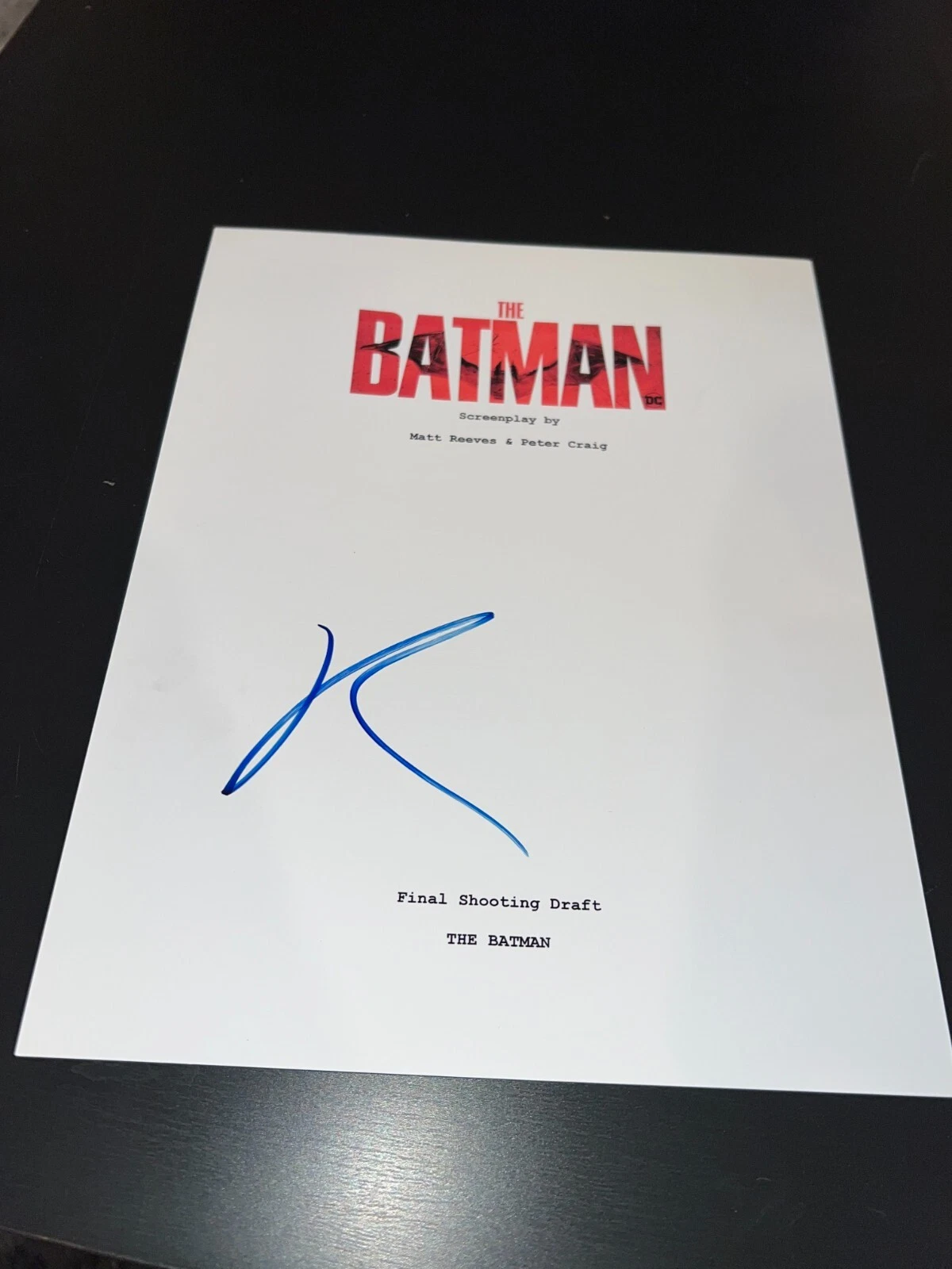 ROBERT PATTINSON SIGNED AUTOGRAPH MOVIE SCRIPT THE BATMAN KRAVITZ BAS COA AUTO D
