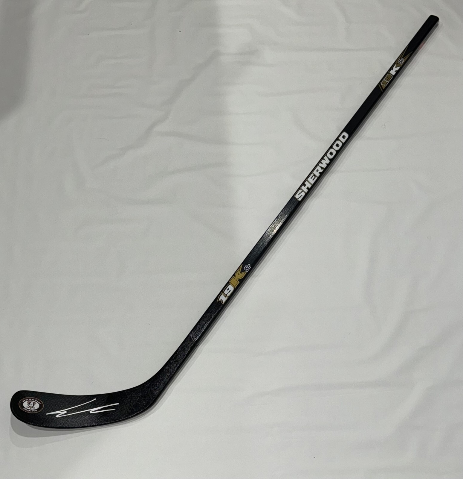 LEO CARLSSON SIGNED FULL SIZE HOCKEY STICK ANAHEIM MIGHTY DUCKS JSA COA