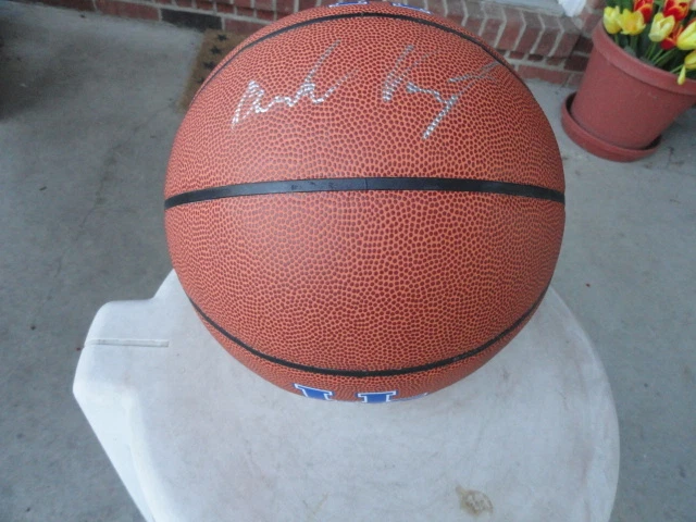BRANDON KNIGHT SIGNED KENTUCKY WILDCATS LOGO BASKETBALL