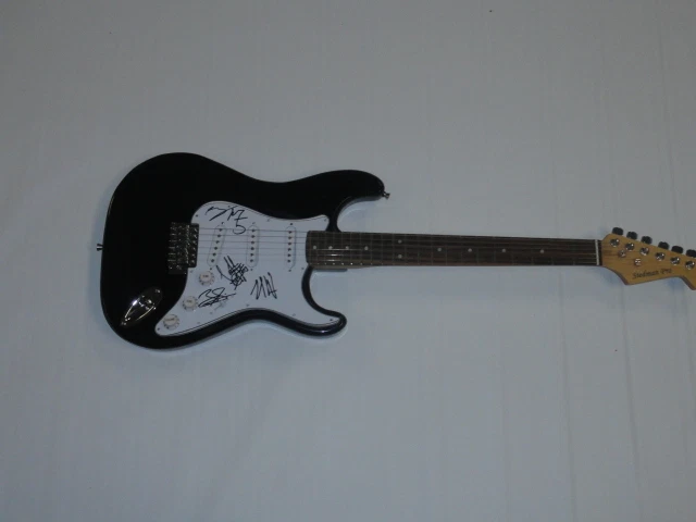 GOATWHORE SIGNED ELECTRIC GUITAR SAMMY DUET ALL 4 ENTIRE BAND RARE