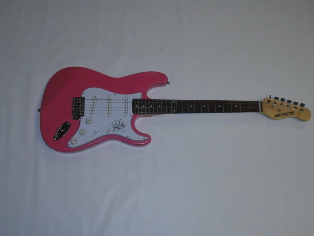 DANIELLE BRADBERY SIGNED HOT PINK ELECTRIC GUITAR THE VOICE PROOF