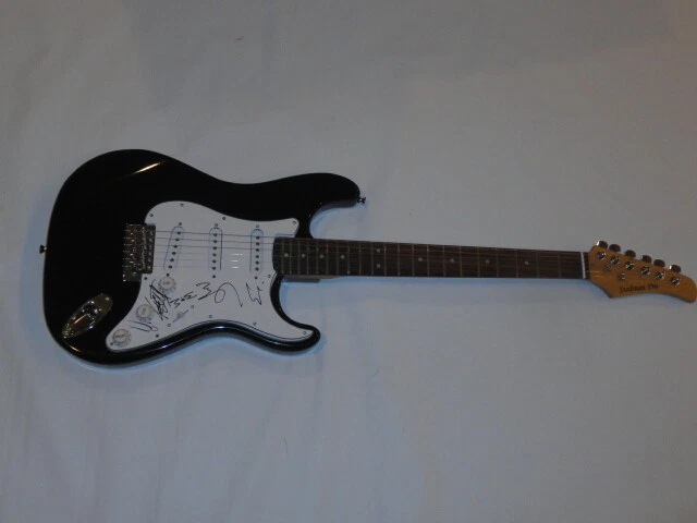 WALK THE MOON SIGNED BLACK ELECTRIC GUITAR SHUT UP AND DANCE ALL 4 JSA COA