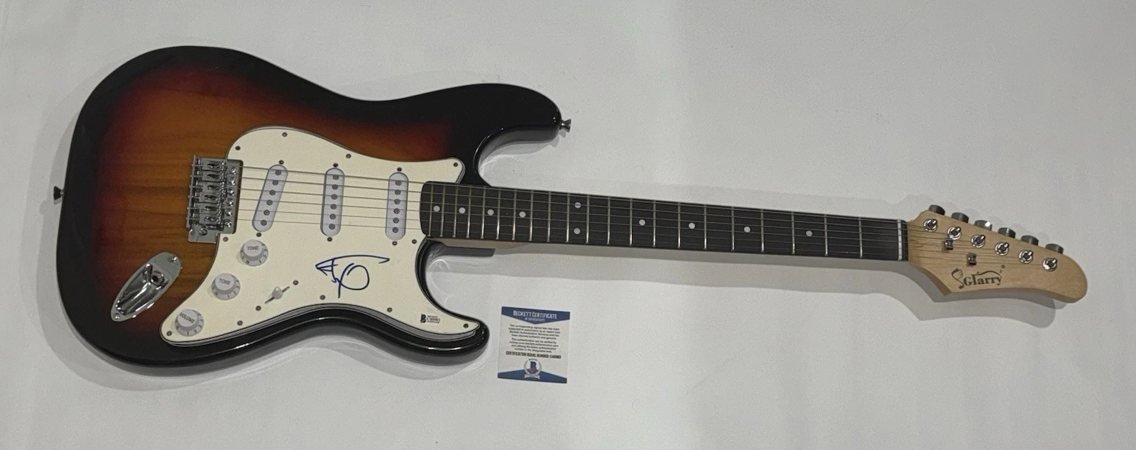 RYAN TEDDER SIGNED SUNBURST ELECTRIC GUITAR ONE REPUBLIC BECKETT COA