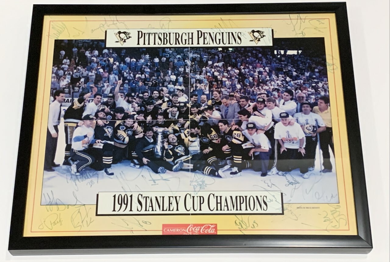 1991 PITTSBURGH PENGUINS TEAM SIGNED FRAMED 16X20 POSTER MARIO LEMIEUX JSA LOA