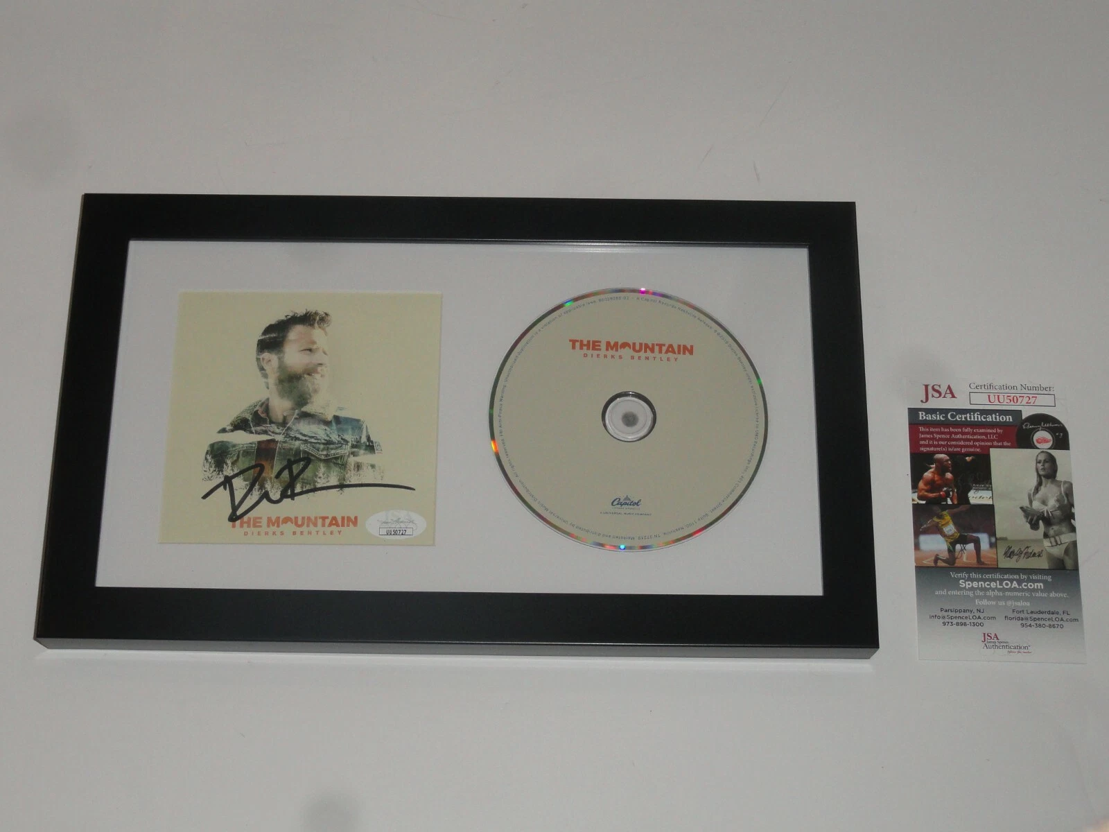 DIERKS BENTLEY SIGNED FRAMED 