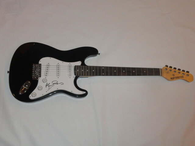ALAN PARSONS SIGNED BLACK ELECTRIC GUITAR THE BEATLES PINK FLOYD JSA COA