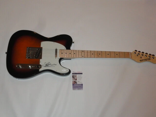 IAN HUNTER SIGNED SUNBURST ELECTRIC GUITAR MOTT THE HOOPLE PROOF JSA COA