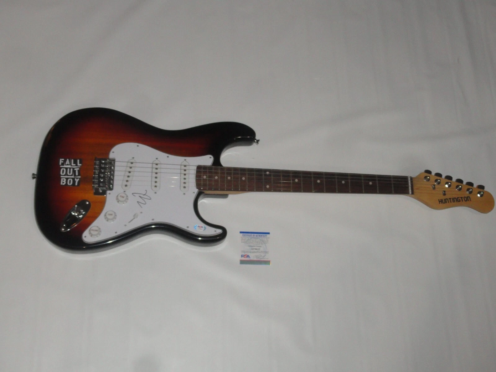 PETE WENTZ SIGNED SUNBURST ELECTRIC GUITAR FALL OUT BOY PSA COA