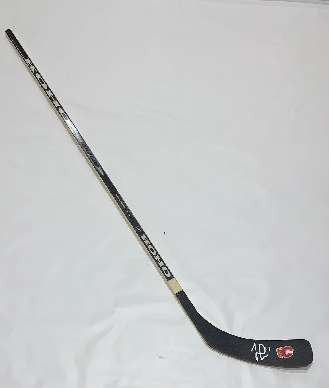 JONATHAN HUBERDEAU SIGNED HOCKEY STICK CALGARY FLAMES AUTOGRAPHED PSA COA