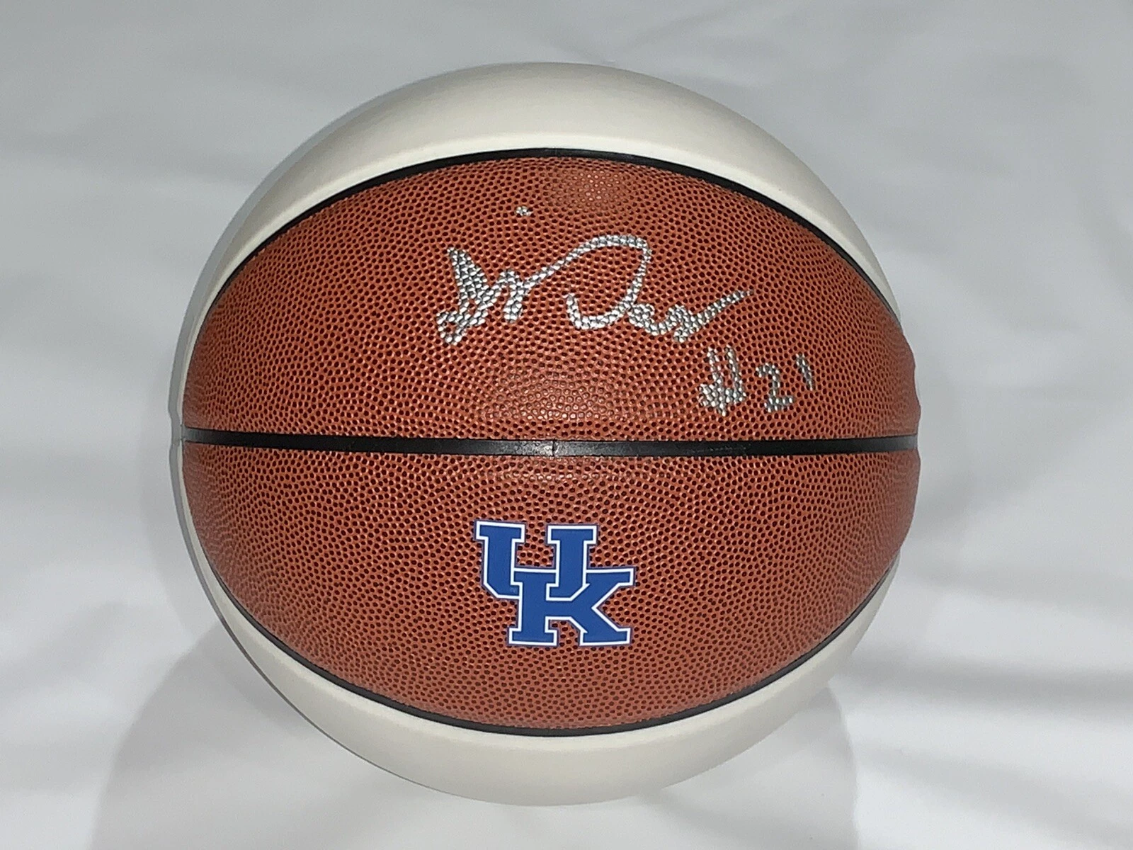 DJ WAGNER SIGNED BASKETBALL KENTUCKY WILDCATS FULL SIGNATURE PROOF JSA COA