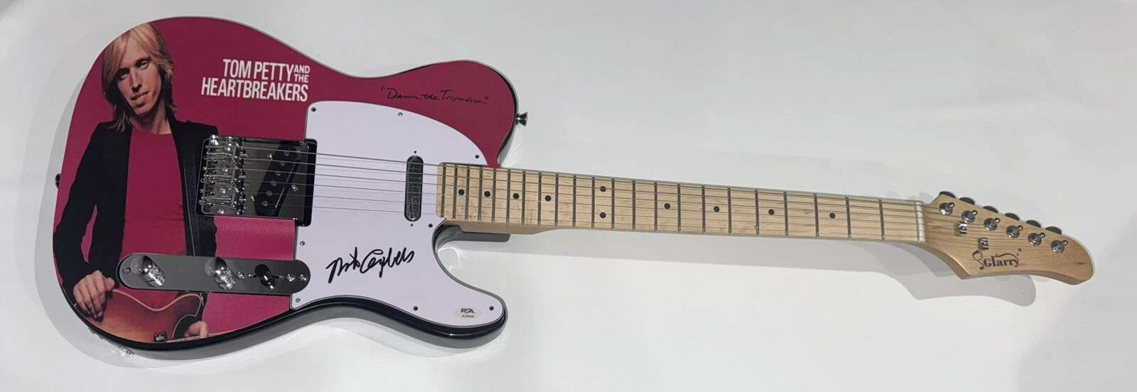 MIKE CAMPBELL SIGNED USA FLAG ELECTRIC GUITAR TOM PETTY FULL SIGNATURE PSA COA