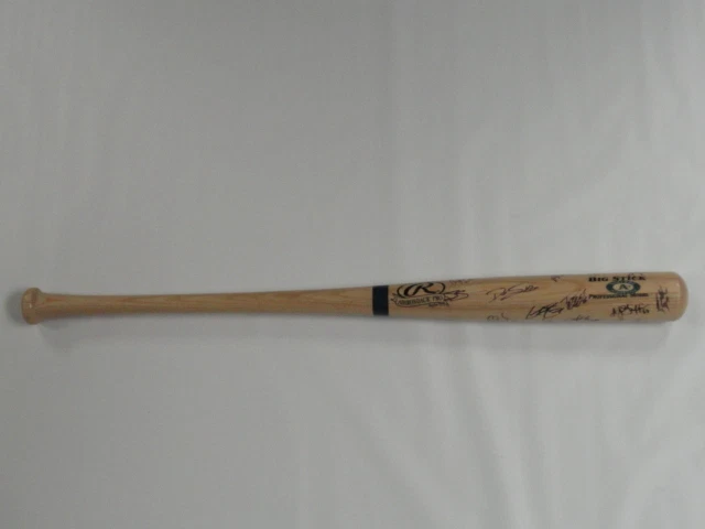 2013 OAKLAND ATHLETICS TEAM SIGNED TAN BAT YOENIS CESPEDES COLON REDDICK A'S