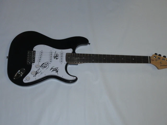 ALL SHALL PERISH SIGNED ELECTRIC GUITAR HERNAN HERMIDA ALL 4 AUTOGRAPHED