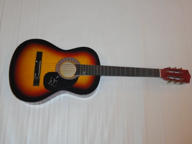 ELLE KING SIGNED FULL-SIZE SUNBURST ACOUSTIC GUITAR EX'S AND OH'S EXACT PROOF