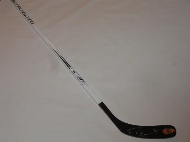 RYAN HARTMAN SIGNED HOCKEY STICK CHICAGO BLACKHAWKS STANLEY CUP PROOF COLLECTIBLE MEMORABILIA