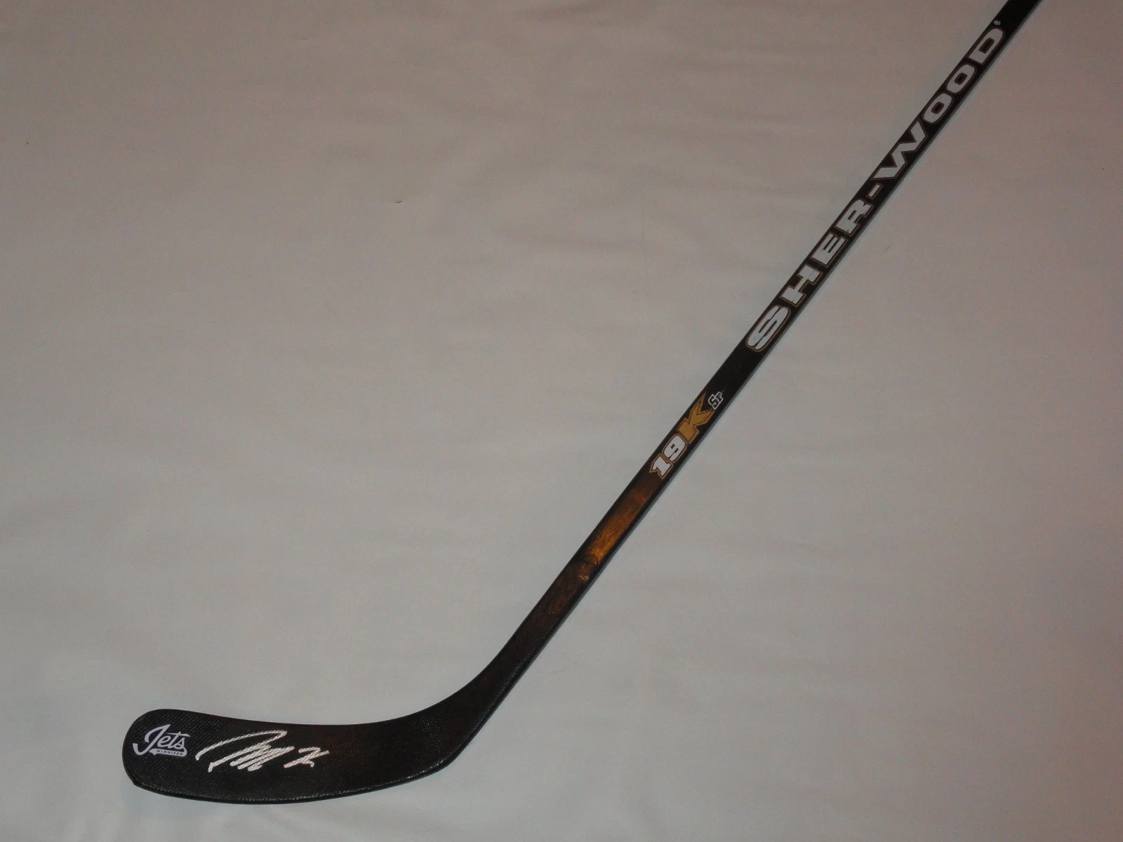 PATRIK LAINE SIGNED SHERWOOD HOCKEY STICK WINNIPEG JETS CALDER PROOF JSA COA