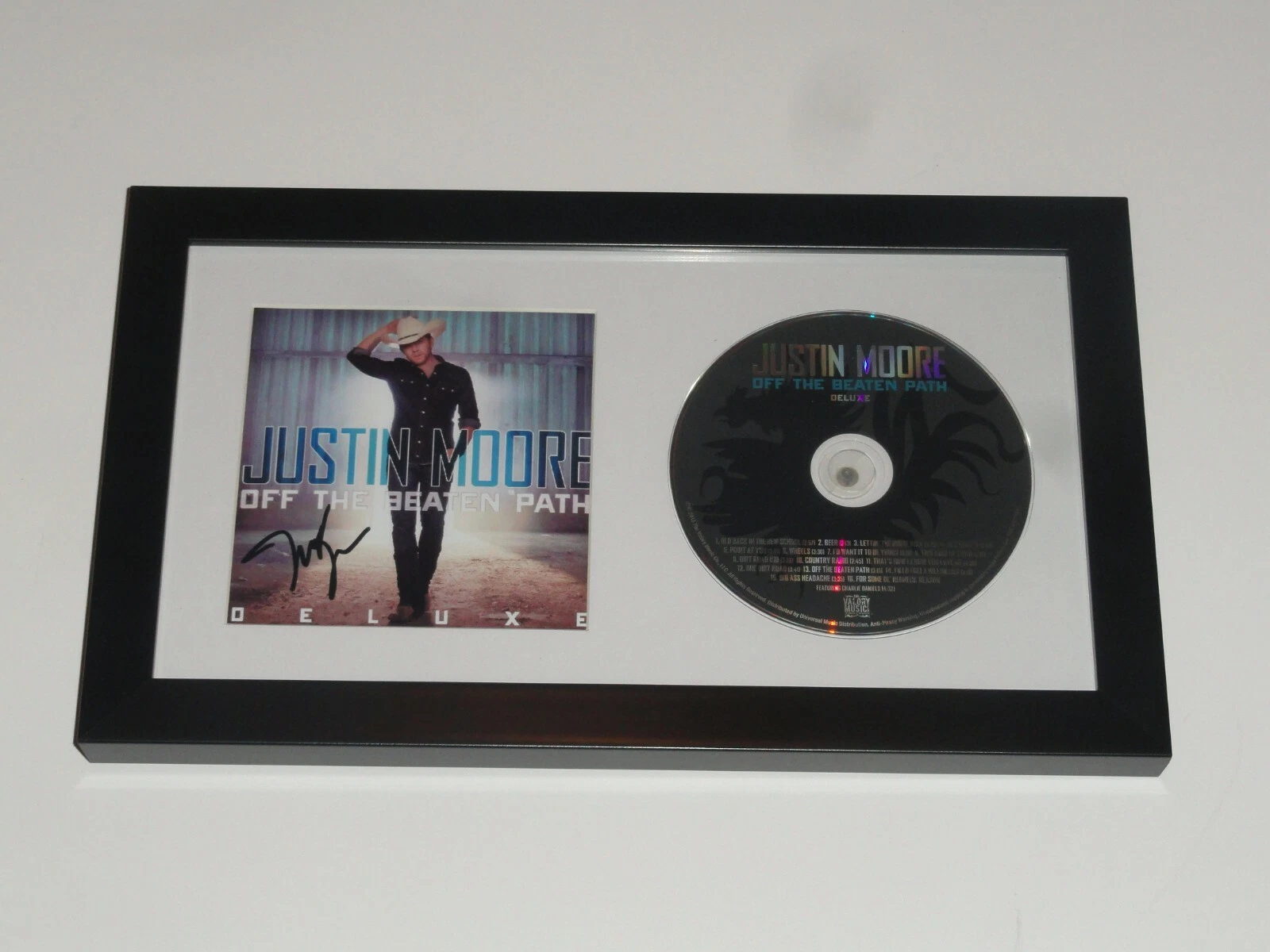 JUSTIN MOORE SIGNED FRAMED 