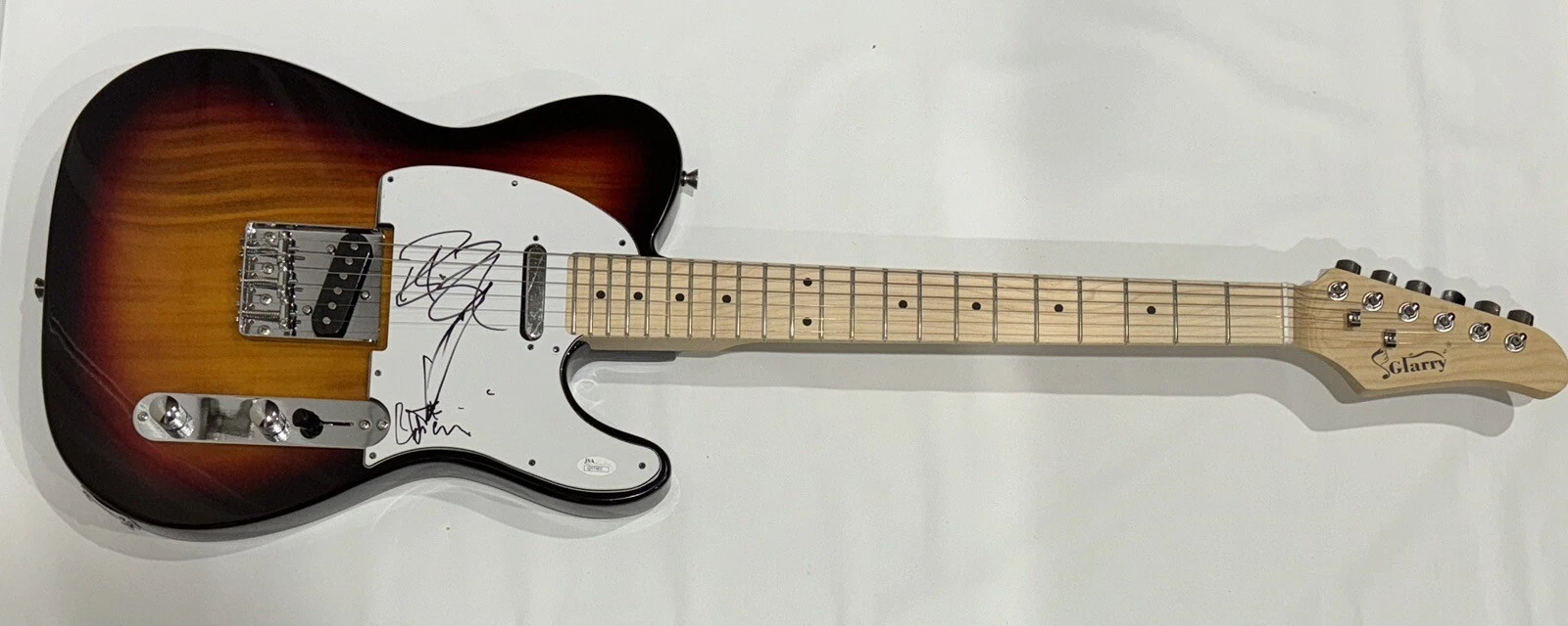 CHEAP TRICK SIGNED SUNBURST GUITAR ROBIN ZANDER RICK NIELSEN TOM PROOF JSA COA