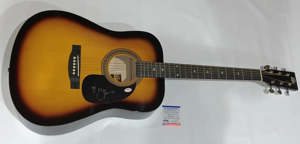 EMMYLOU HARRIS SIGNED FULL-SIZE SUNBURST ACOUSTIC GUITAR COUNTRY STAR PSA COA