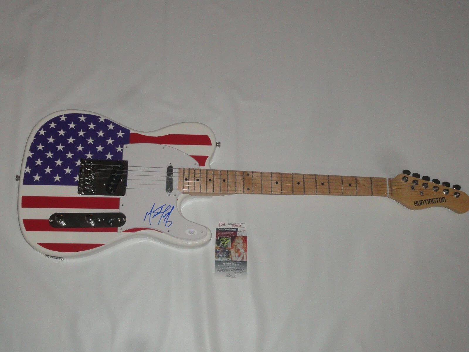 MEAT LOAF SIGNED USA FLAG ELECTRIC GUITAR BAT OUT OF HELL PROOF JSA COA 1