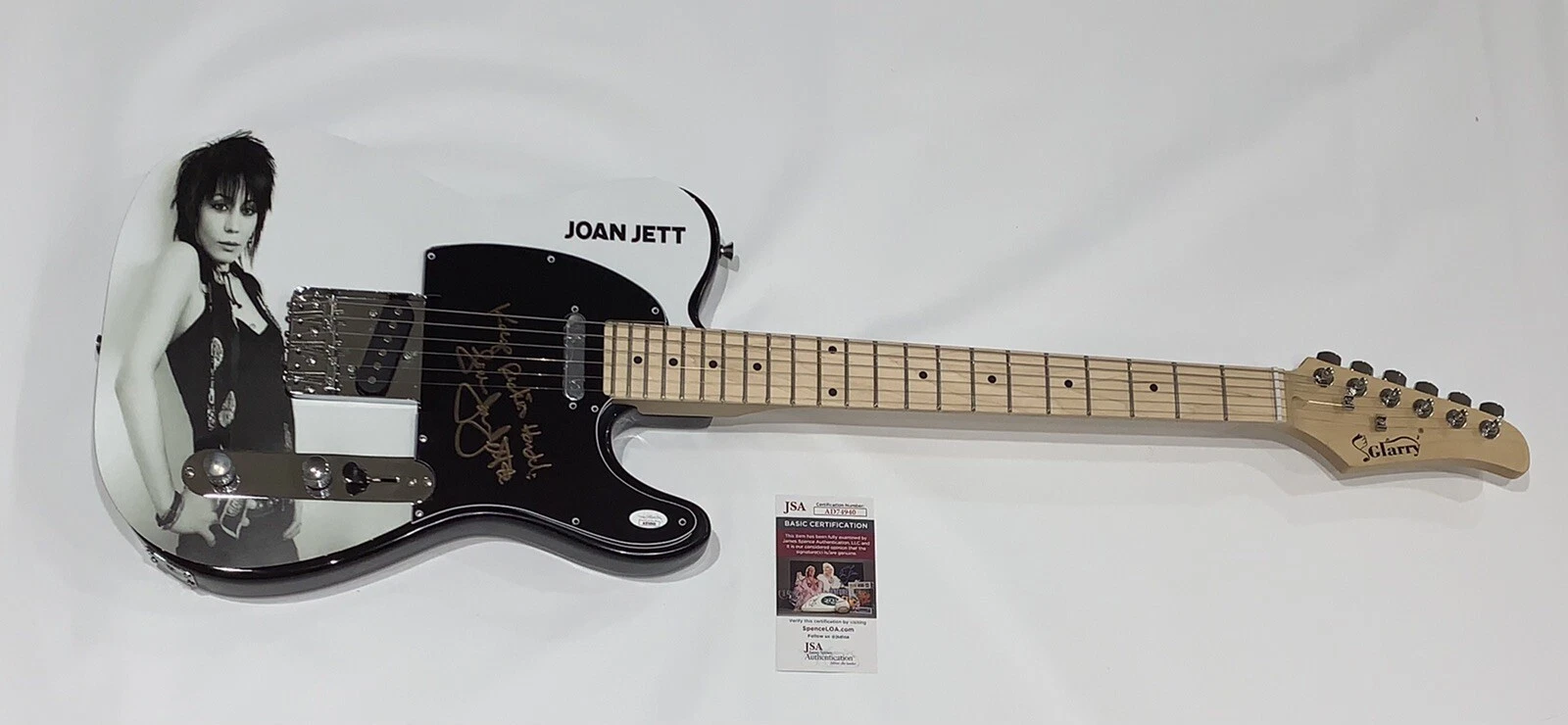 JOAN JETT SIGNED CUSTOM ELECTRIC GUITAR BLACKHEARTS THE RUNAWAYS JSA COA