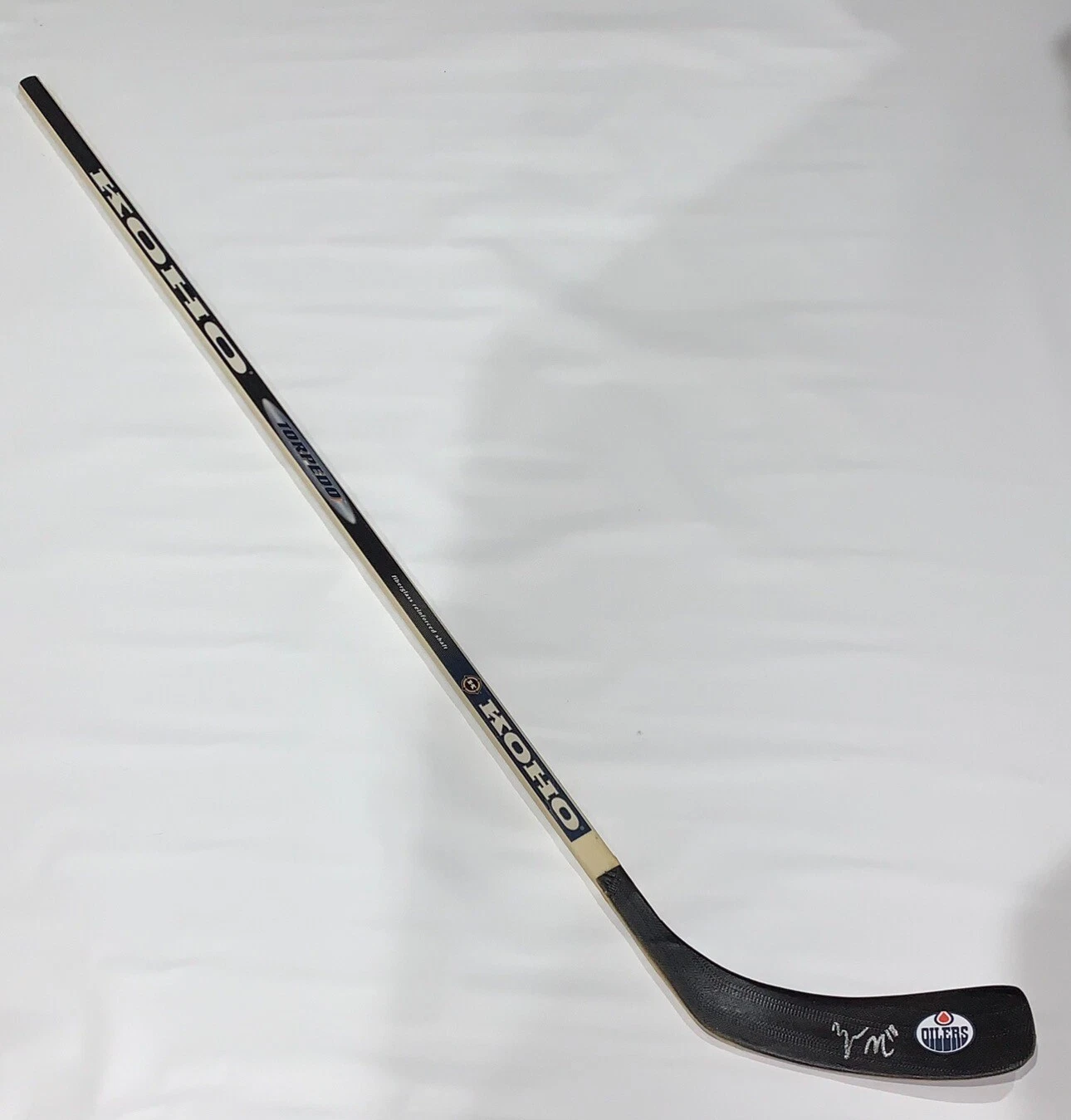 ZACH HYMAN SIGNED HOCKEY STICK EDMONTON OILERS PROOF JSA COA COLLECTIBLE MEMORABILIA