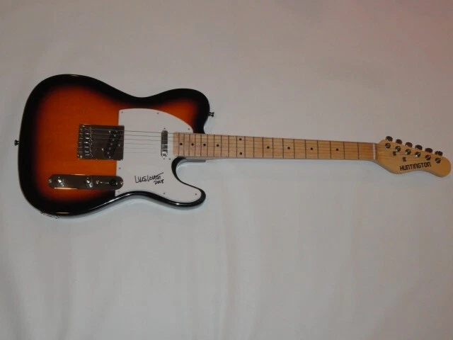 LYLE LOVETT SIGNED SUNBURST ELECTRIC GUITAR COUNTRY LEGEND PROOF JSA COA