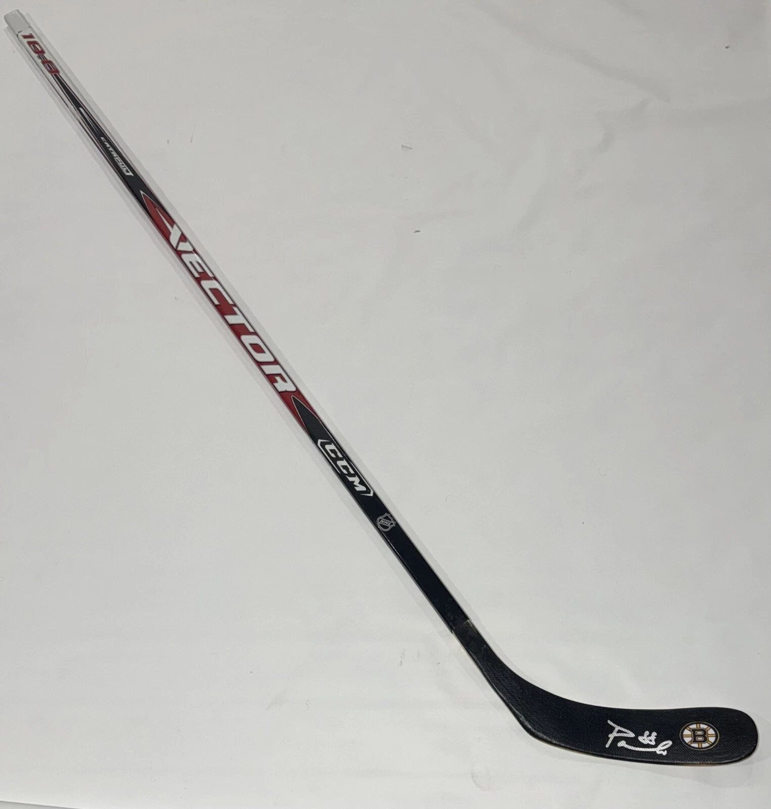 DAVID PASTRNAK SIGNED FULL SIZE HOCKEY STICK BOSTON BRUINS PROOF