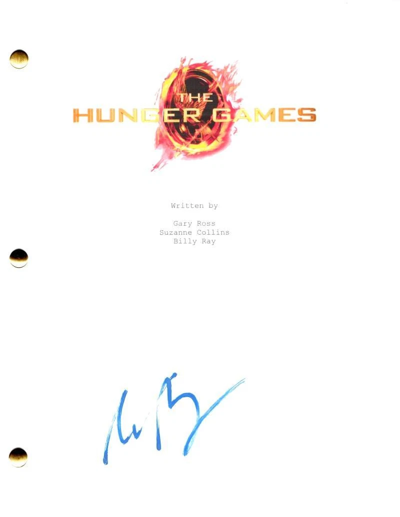 Elizabeth Banks Signed Autograph The Hunger Games Movie Script Screenplay