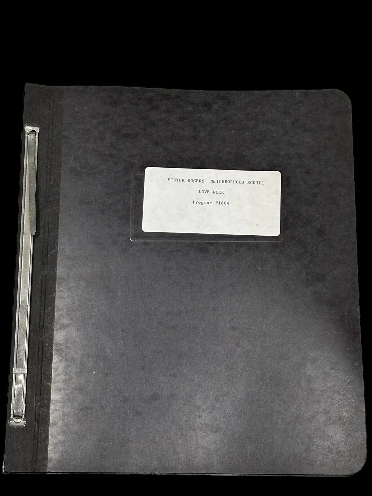 Fred Rogers Mister Roger's Neighborhood Cast Rare Signed Autograph Script