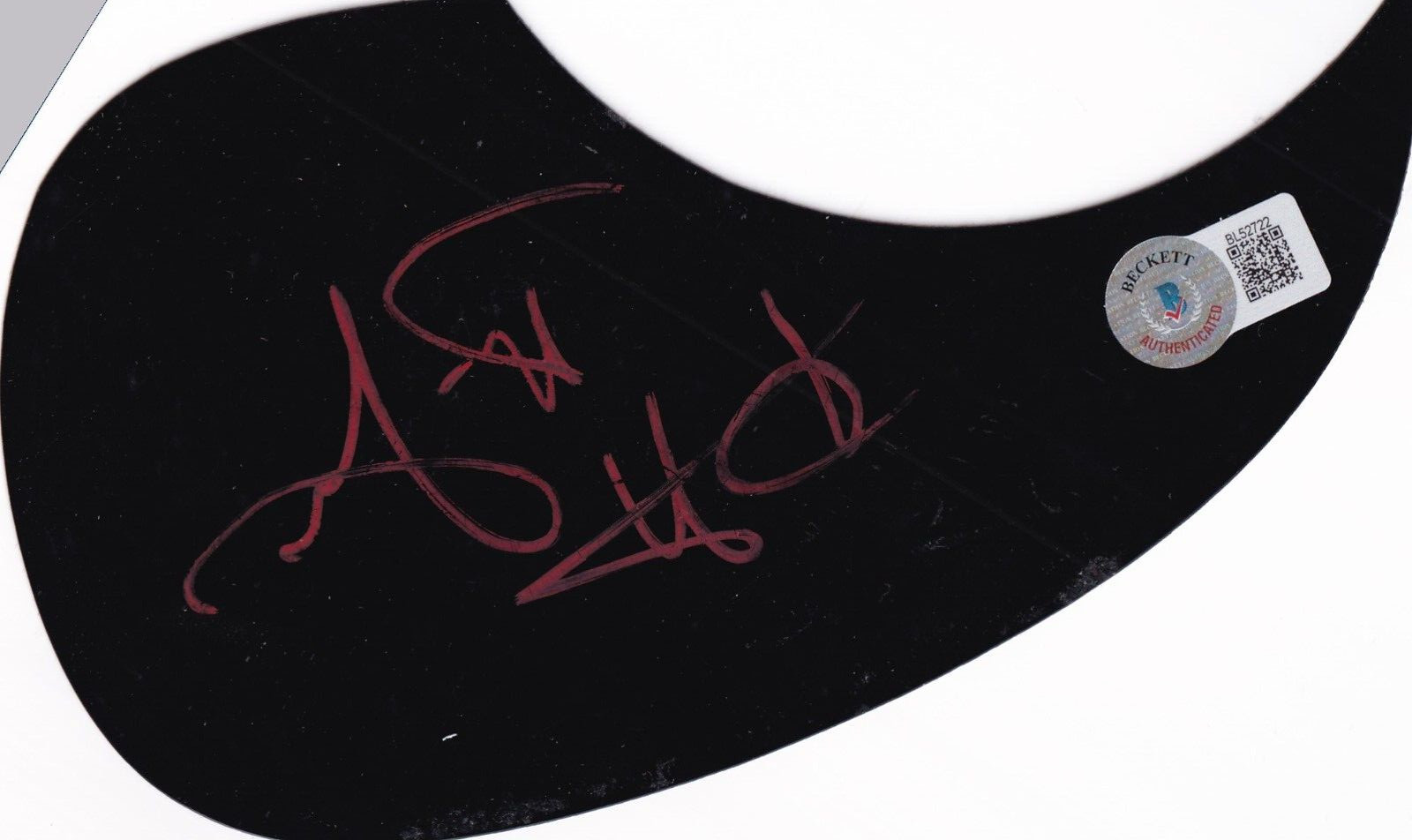 GARRETT HEDLUND signed (COUNTRY STRONG) Beau pick guard BECKETT BAS BL52722
