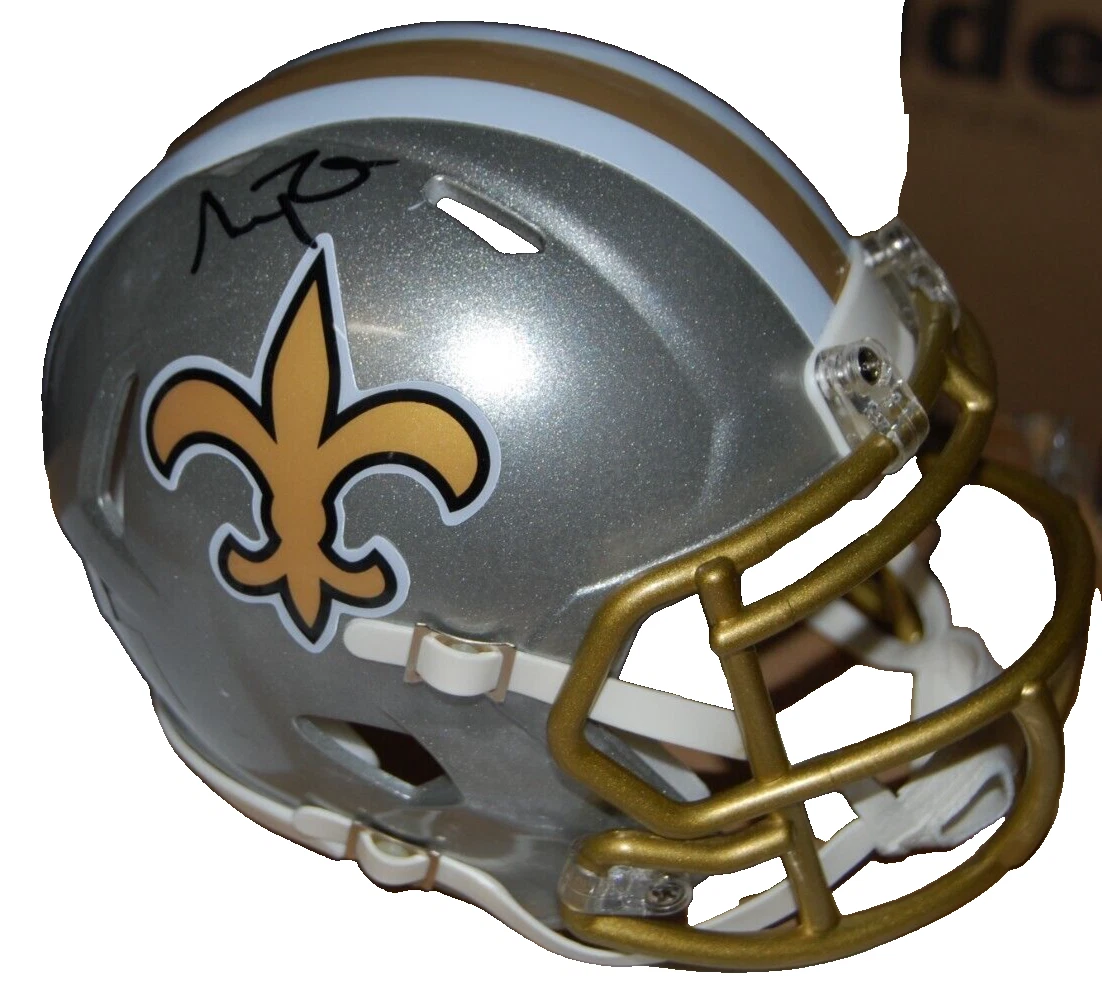 SEAN PAYTON signed (NEW ORLEANS SAINTS) mini football helmet BECKETT AD47329