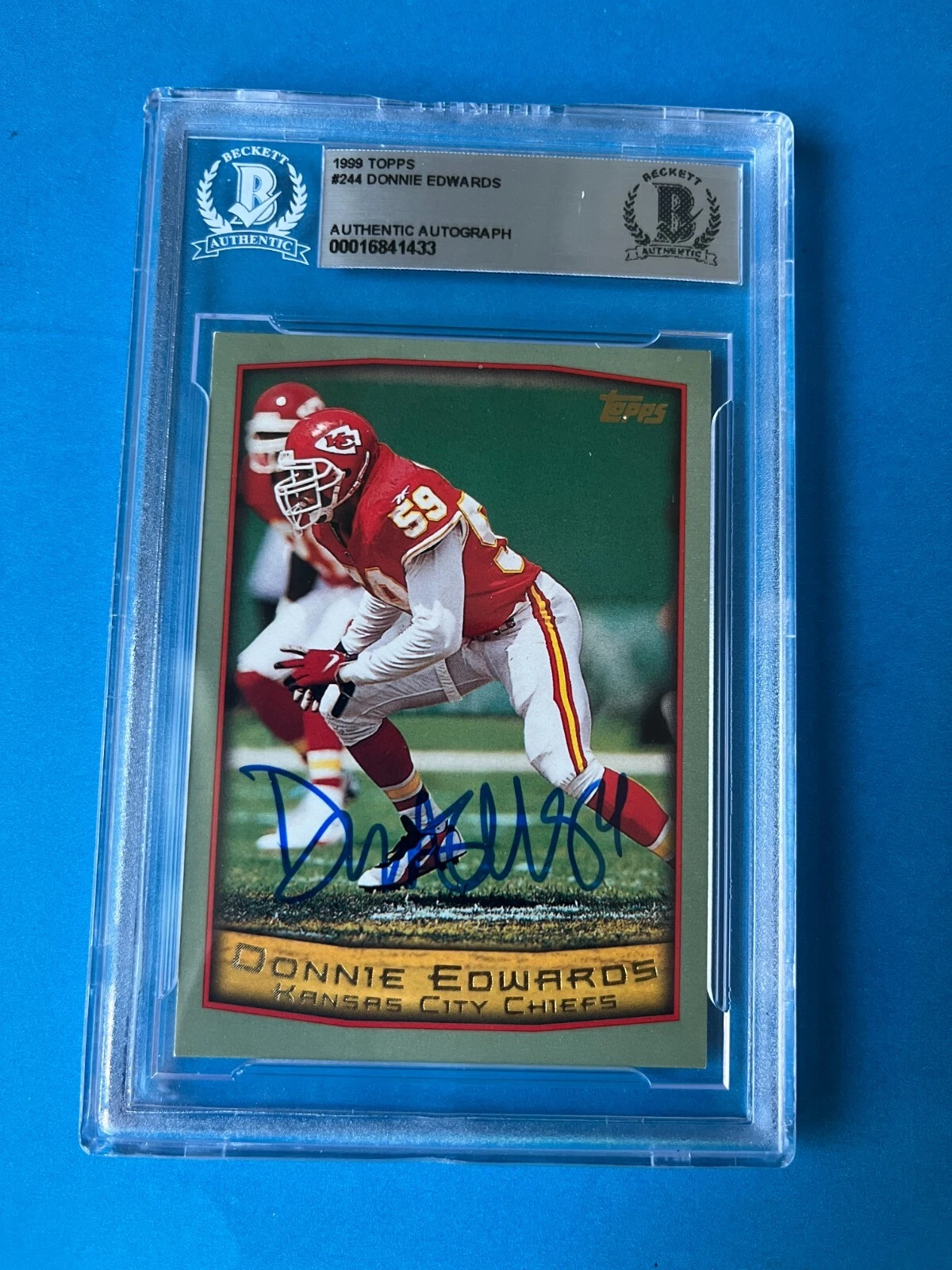 Donnie Edwards Chiefs 1999 Topps Card Signed Auto Beckett BAS Slabbed