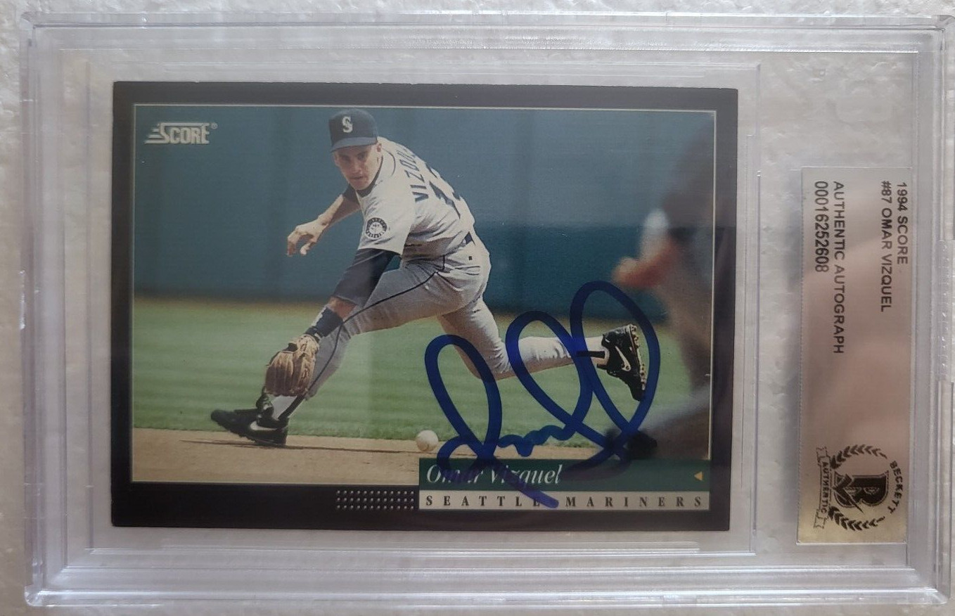 1994 SCORE OMAR VIZQUEL SEATTLE MARINERS SIGNED AUTO #87 CARD BECKETT