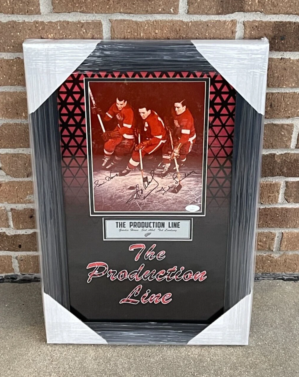 The Production Line Signed Framed Detroit Red Wings 8x10 Photo JSA COA