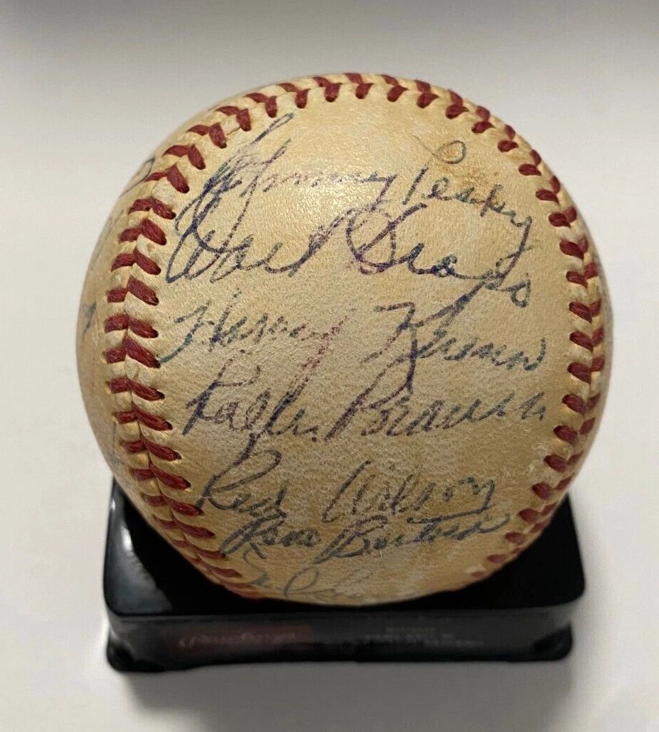 1954 DETROIT TIGERS TEAM SIGNED AUTOGRAPHED BASEBALL BECKETT LOA PESKY KALINE COLLECTIBLE MEMORABILIA