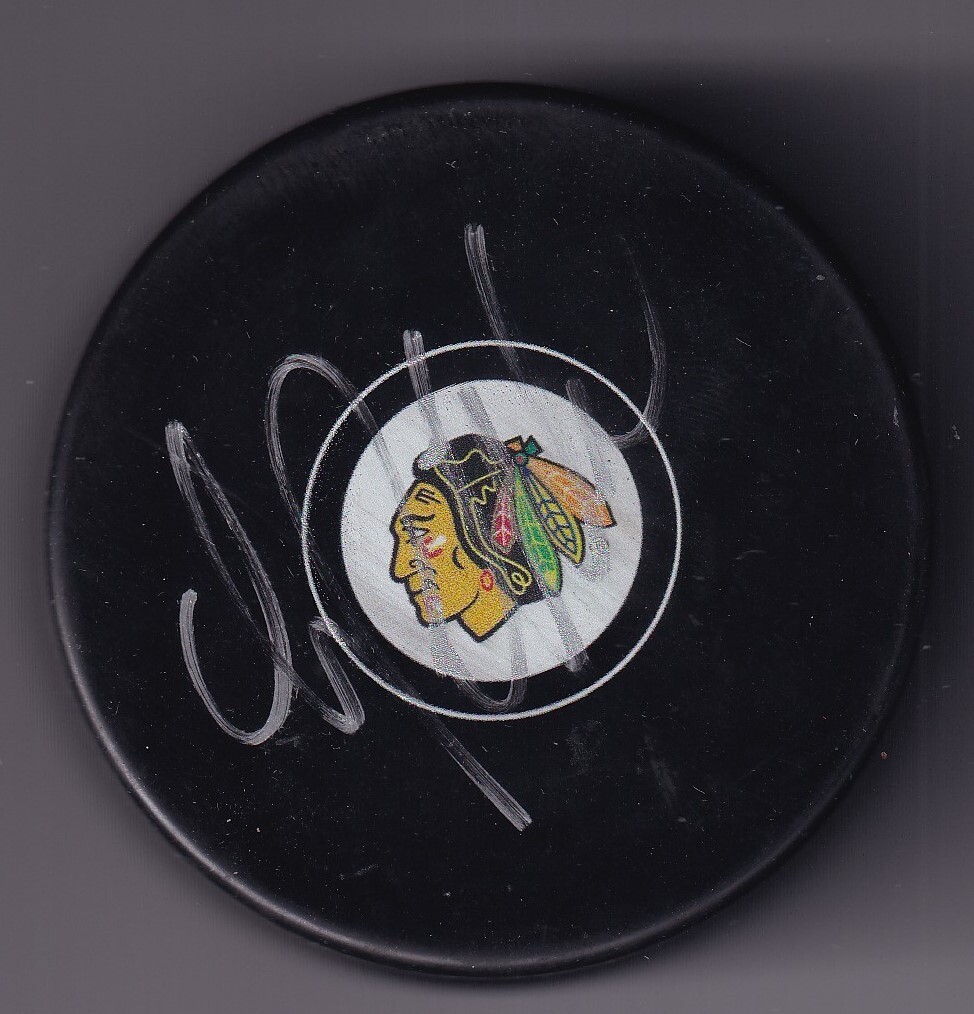 LUKE RICHARDSON signed (CHICAGO BLACKHAWKS) souvenir Hockey puck W/COA
