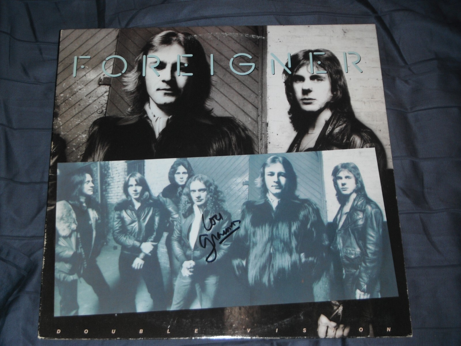 FOREIGNER LOU GRAMM SIGNED DOUBLE VISION VINYL ALBUM