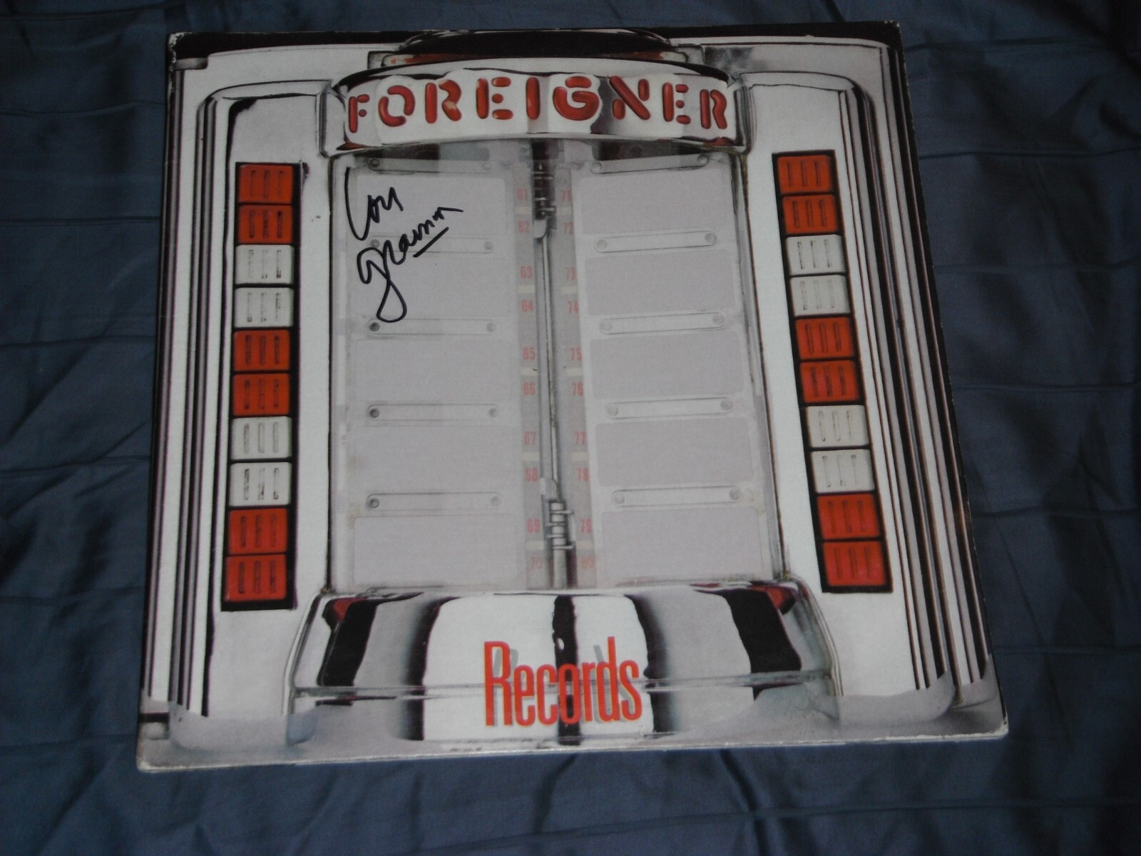 FOREIGNER LOU GRAMM SIGNED GREATEST HITS VINYL ALBUM