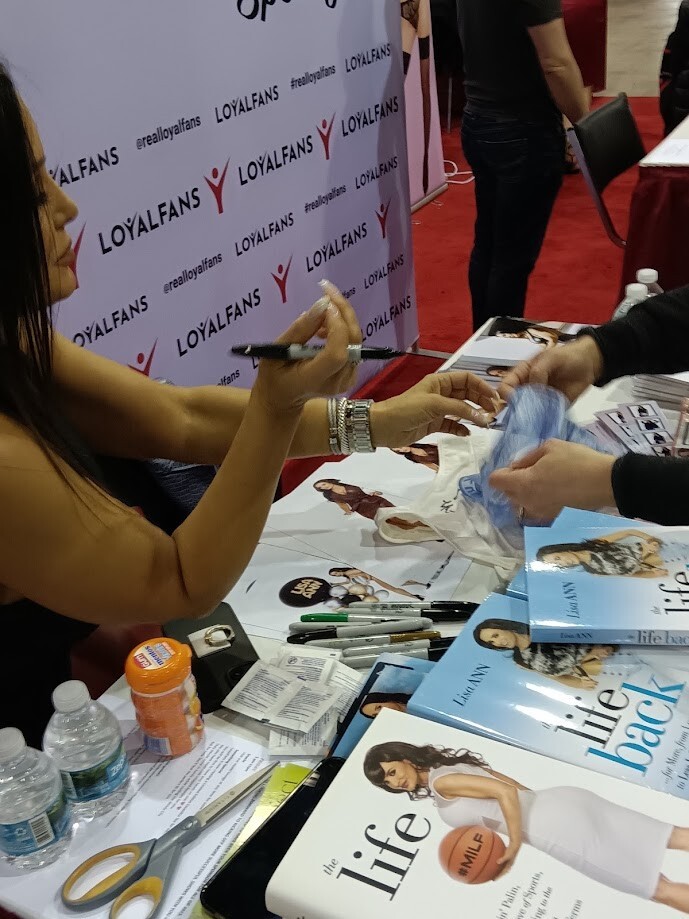 LISA ANN SIGNED LUCKY BRAND PANTIES NEW NEVER WORN EXACT PROOF