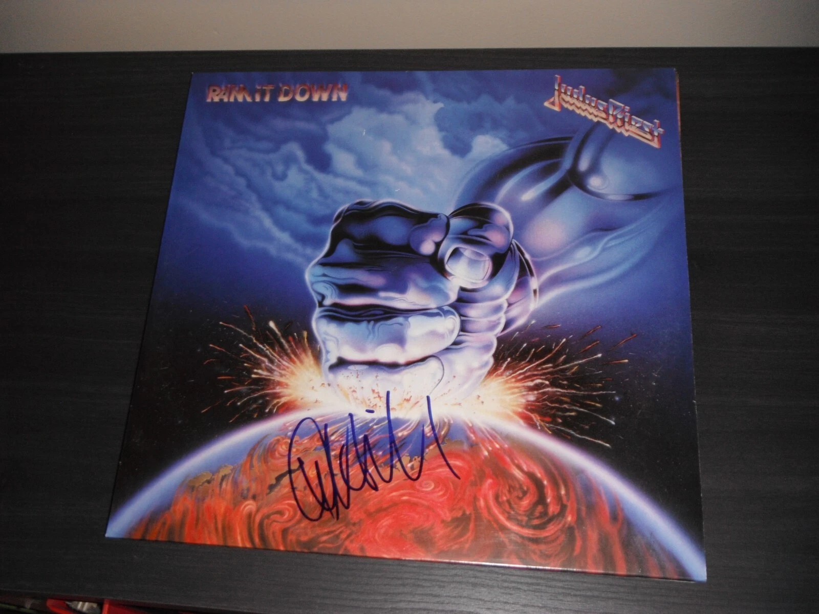 JUDAS PRIEST IAN HILL SIGNED RAM IT DOWN VINYL ALBUM