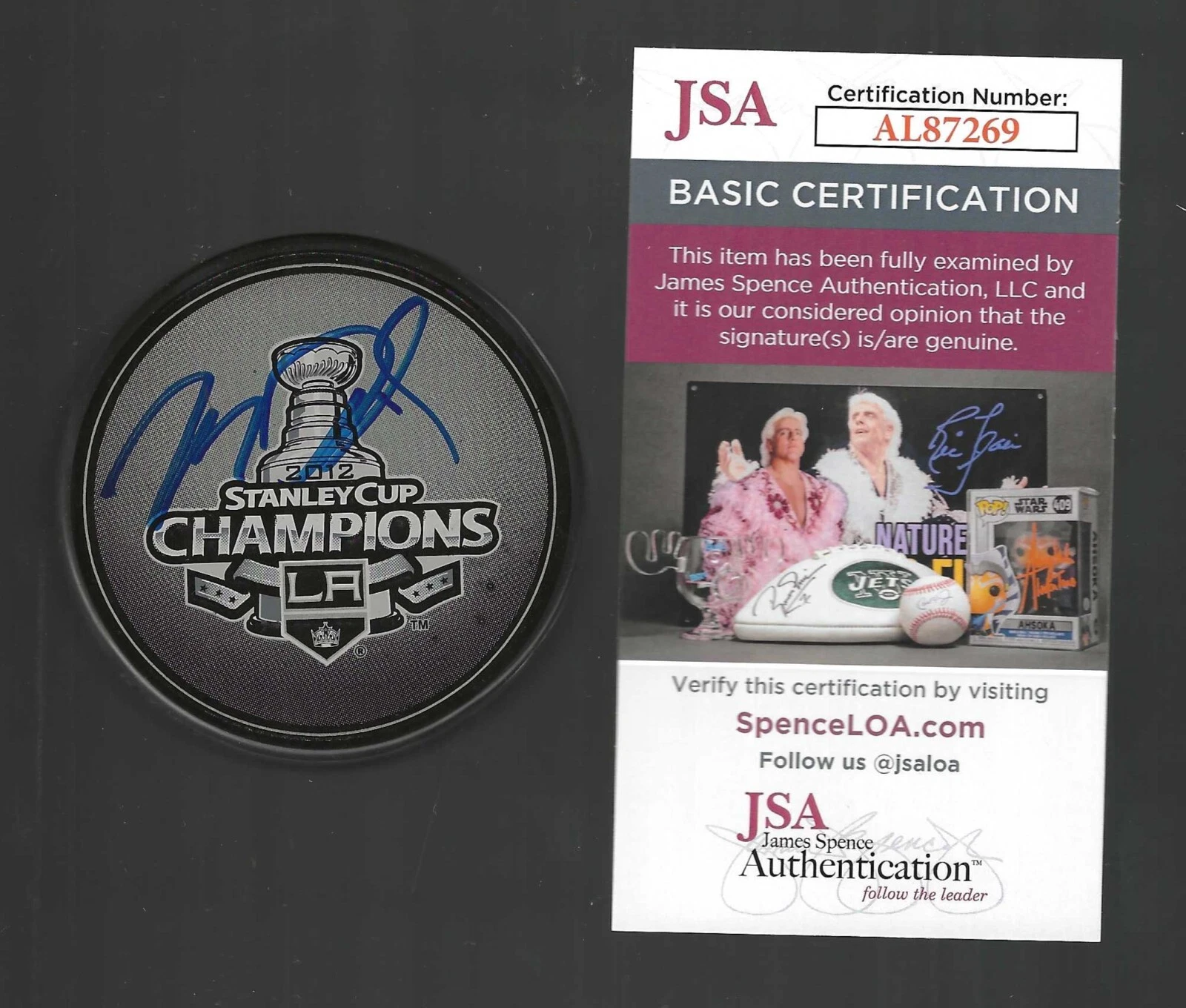 Mike Richards Signed Los Angeles Kings 2012 Stanley Cup Champions Puck JSA COA
