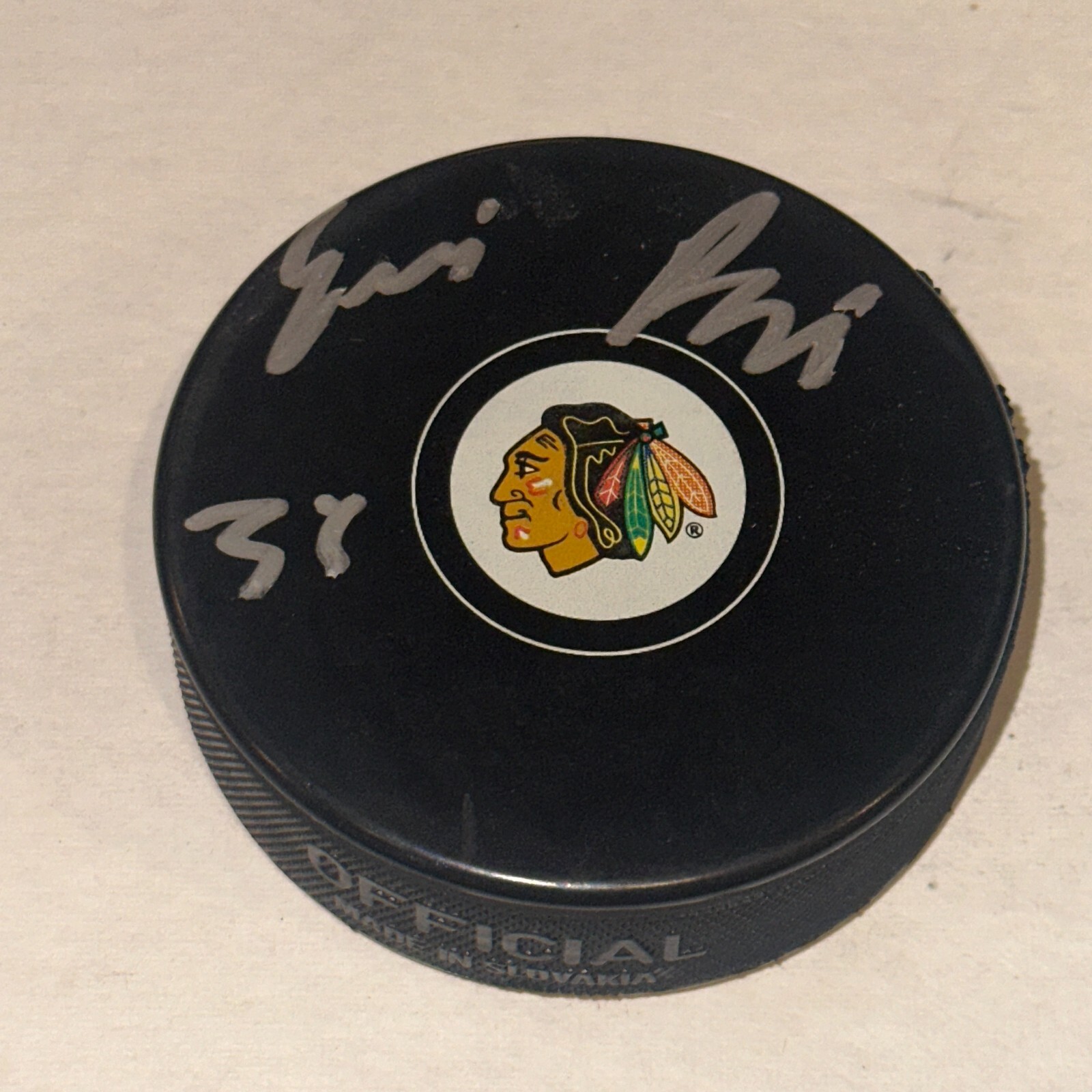 ERIC DAZE Signed Chicago BLACKHAWKS Puck Beckett Authenticated BAS