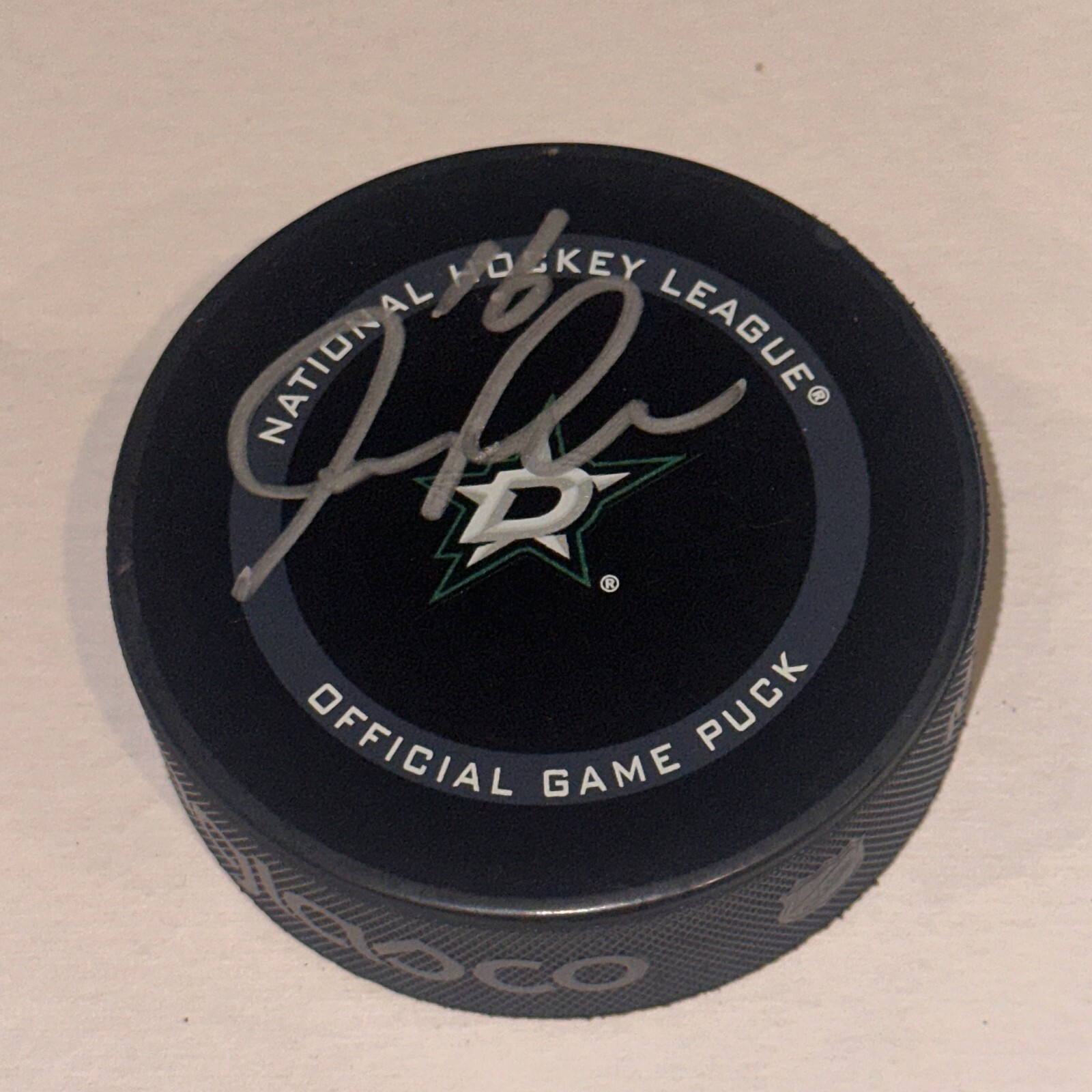 JOE PAVELSKI Signed Dallas STARS Official GAME Puck Beckett (BAS)