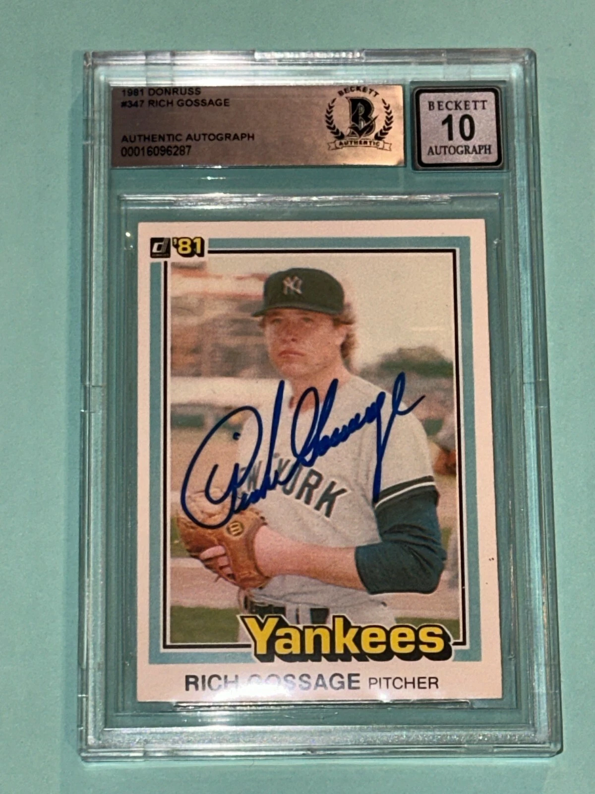 RICH GOOSE GOSSAGE Signed 1981 DONRUSS Card #225 Beckett Auth BAS AUTO 10